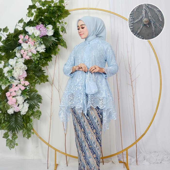 Gambar Setelan Kebaya Modern Elegan Model Jubray Terbaru 2025 Kerah Shanghai Dengan Bawahan Rok Plisket - BABY BLUE, ATASAN SAJA M dari Surau.Kebaya undefined Tokopedia