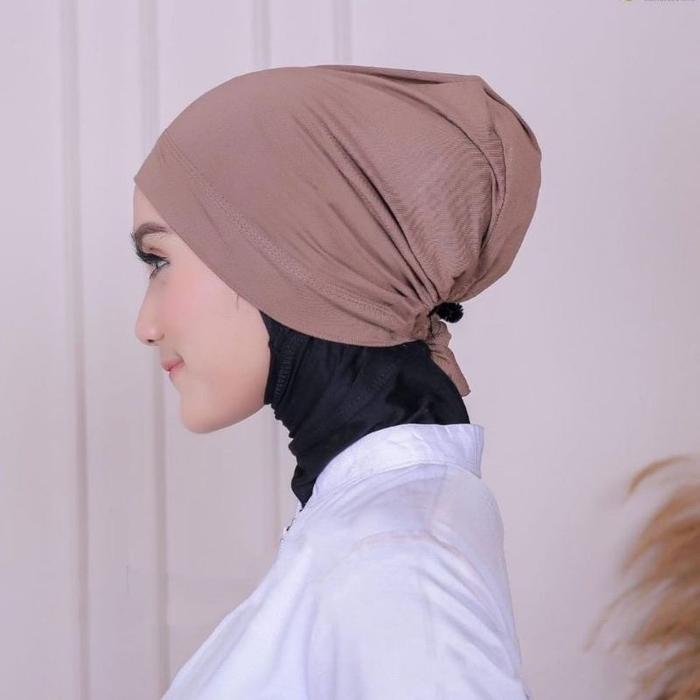 Gambar Paket usaha ciput kaos tali 10pcs Jilbab Kerudung dari Queensh Hijab undefined Tokopedia