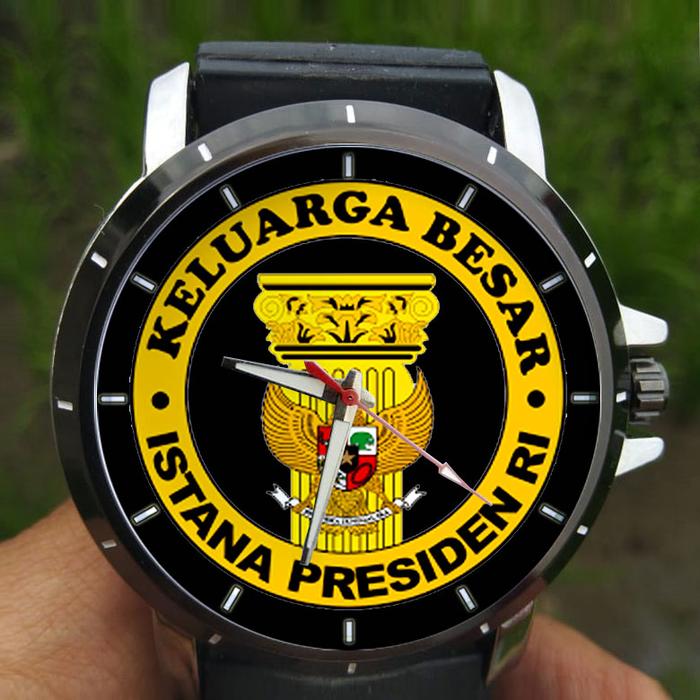 Gambar Jam Tangan Pria Custom Keluarga Istana Presiden - Keluarga Istana Presiden dari Tokokahir undefined Tokopedia