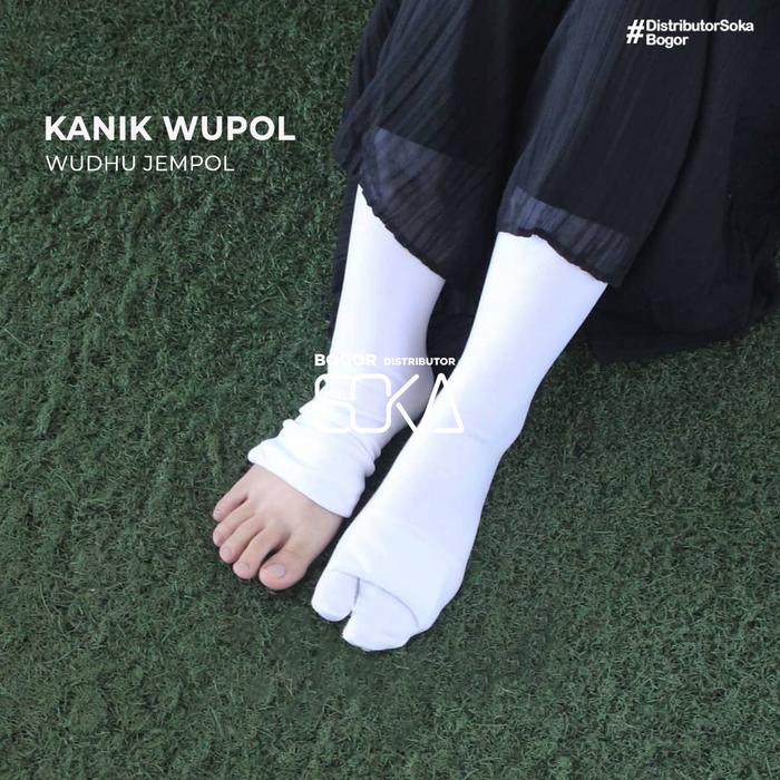 Gambar Kanik Wupol  - Kaos Kaki Wudhu Jempol  - Kaos kaki umrah haji travelling muslimah - Distributor Soka - White dari Grosir Kaos Kaki Bogor. undefined Tokopedia