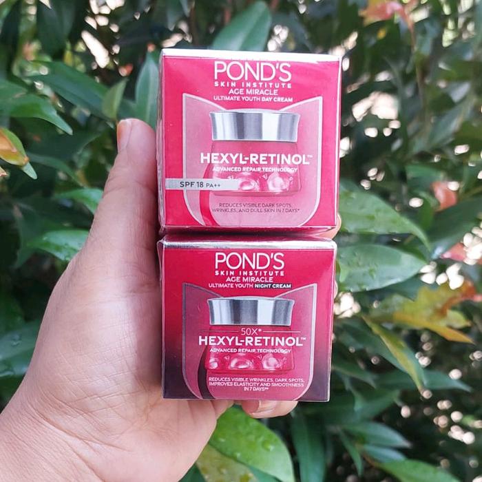 Gambar paket ponds age miracle day cream spf 18 PA+++ Night cream Hexyl retinol dari Beauty Care Kosmetik undefined Tokopedia