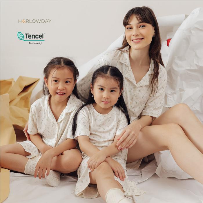 Gambar Harlow Kids - New Fluffy Tencel  Kids/ Piyama Piyama Tencel/ Piyama Set Anak/ Pajamas Set/ Baju Tidur Anak Perempuan/ Baju Tidur Lengan Pendek Piyama Fashion - Little Daisy, S dari Harlowkids undefined Tokopedia