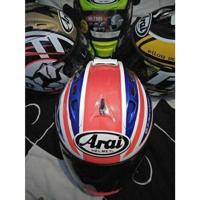 Gambar helm arai maverick vinales dari Dooriya shop. undefined Tokopedia