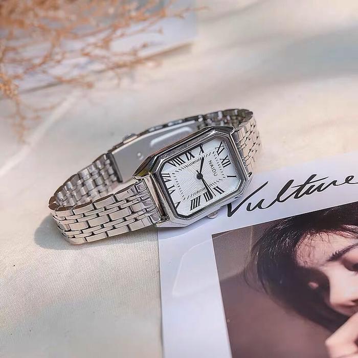 Gambar KOOLEY Jam Tangan Wanita Naidu Analog Versi Romawi KY-GZ Watches - Silver white dari KOOLEYWATCH undefined Tokopedia