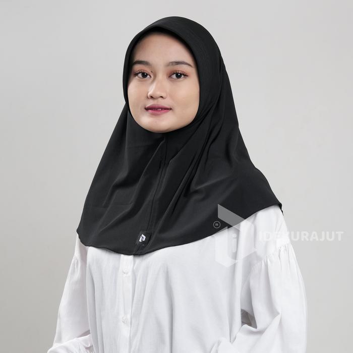 Gambar Idekurajut - Hijab Instan Sport Jersey Premium "Reyna" Size M | Jilbab | Jilbab - Black dari idekurajut_NEW undefined Tokopedia