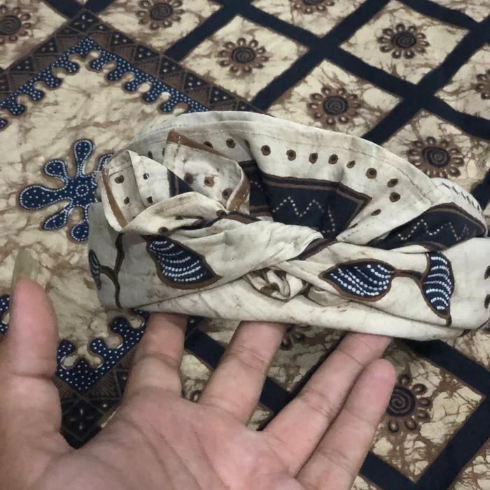 Gambar Udeng jadi batik semi tulis janggar rimpit - Batik bun full dari TAKI UDENG BALI undefined 2 Tokopedia