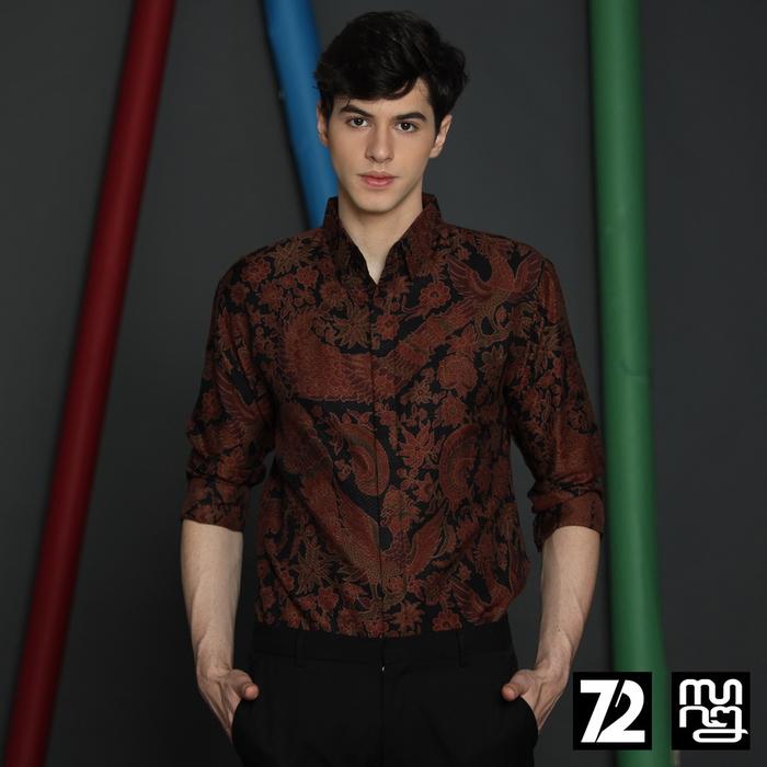 Gambar BAJU BATIK COUPLE Kemeja Rok Lilit Aurora Instan Batik Pria Lengan Panjang Slimfit Premium Motif Burung Hitam Merah 724339 Cap 72 - Baju Kemeja Atasan Pakaian Batik Couple Cople Pria Cowok - Hem Panjang S dari 72 Batik undefined Tokopedia