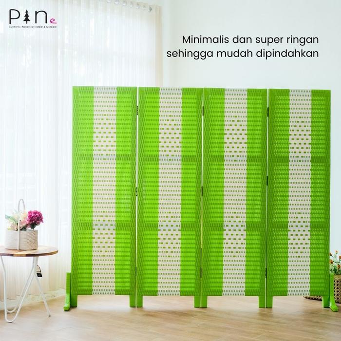 Gambar Pembatas / Sekat Ruangan Rotan Sintetis - Alonzo Sketsel 4 Panel - Green - white dari Pine Rotan Jogjakarta undefined Tokopedia