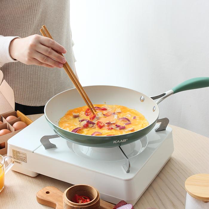Gambar KAAB - Panci Anti Lengket Fry Pan 26 cm | Yours or Mine Penggorengan Anti Lengket - Yours ( Hijau ) dari Kaab Indonesia undefined 5 Tokopedia