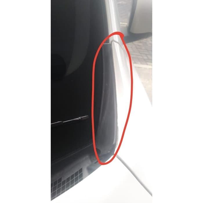 Gambar PROMO - XTRAIL NEW T32 TUTUP PLASTIK KACA DEPAN COVER FINISHER COWL OEM NISSAN - KANAN dari Cakrabima Store undefined Tokopedia