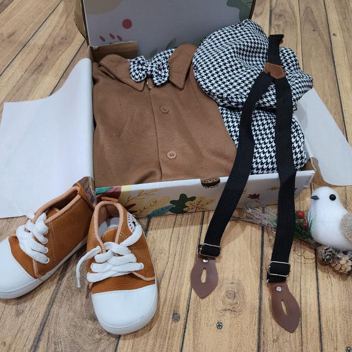 Gambar Two Mix Hampers Bayi Laki Laki Kado Bayi Cowok dj861 Set Jumper Katun Adem Topi Rajut Kaos Kaki Premium Kacamata Rattle Mainan Anak - Newborn dari Two mix undefined 5 Tokopedia