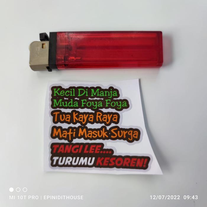 Gambar Stiker Kecil Dimanja Muda Foya Tua Kaya Meme Humor Lucu Viral Motor - STIKER KATA KECIL DIMANJA dari Epinidithouse undefined Tokopedia