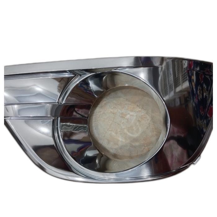 Gambar ring foglamp cover fog lamp innova 2005-2015 original chrome kanan - kiri - kiri dari YOMNA AUTO undefined Tokopedia