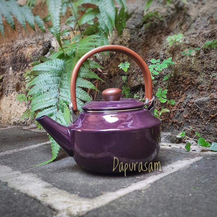 Gambar Kettle Enamel Vintage Style Ceret Enamel tebal - Ungu dari Dapurasam - Nikmati Nostalgia undefined Tokopedia