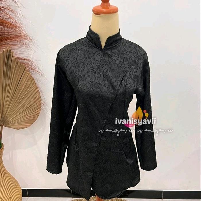 Gambar Kebaya Janggan / Kebaya Gadis Kretek | Body Sepinggang / Body Panjang | Warna Hitam - (Janggan-Sepinggang), Standar dari ivanisyavii undefined 5 Tokopedia