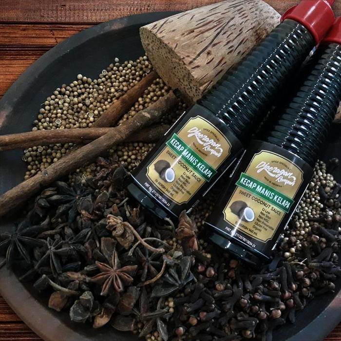 Gambar Djoeragan Rempah Kecap Manis Kelapa ( Bebas Kedelai dan MSG ) 140 mL dari healthycornersby undefined Tokopedia