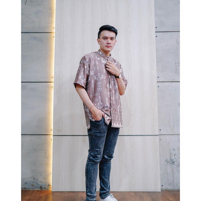 Gambar Warnawarni.Ori SARIMBIT KIRAN KELUARGA GAMIS KOKO KEMEJA COUPLE MAXI MOTIF  polos MURAH ALL SIZE / BUSANA MUSLIM / baju couple pasangan/ BAJU LEBARAN 2024 COUPLE KELUARGA Hitam Panjang Pesta Pendek Ibu Mewah - KOKO DEWASA MILO dari Warnawarnibrand undefined Tokopedia