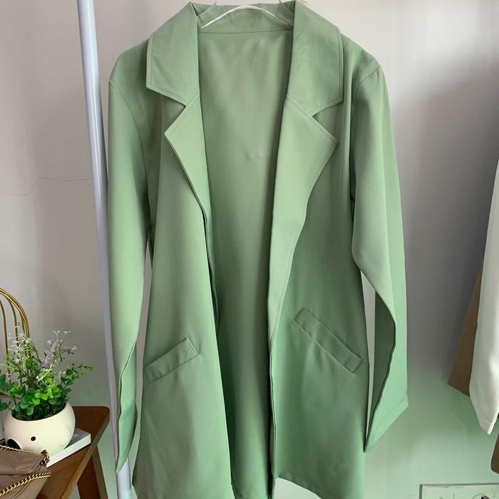 Gambar Darla Blazer - Blazer Outer Bianca Swedding - Blazer Outer Wanita - MINT, Allsize dari OrleedeCouture_NEW undefined Tokopedia