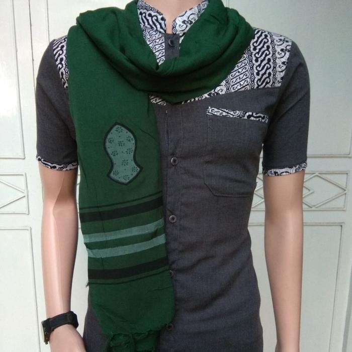 Yalangoch qoshiqchi Pelageya va jinsiy aloqa