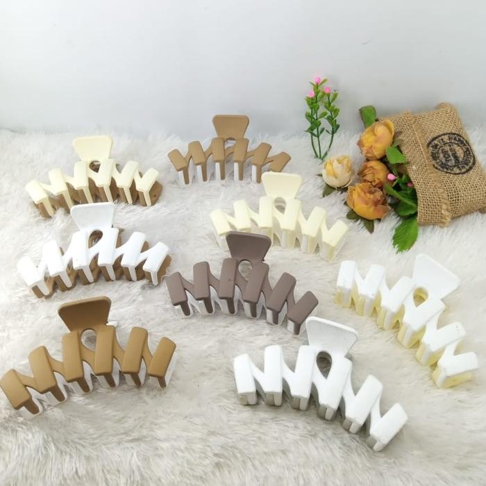 Gambar Jepit Zigzag Doff 2 Warna Jepit Rambut Cat Kurang Sempurna/Rijek Clips - RANDOM dari BeaNaBell Aksesoris undefined Tokopedia