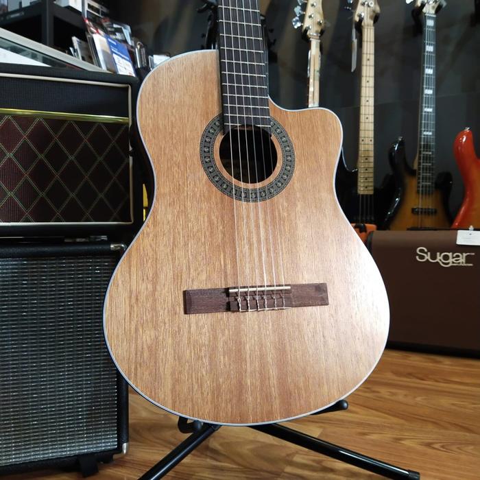 Gambar Cowboy Guitar Classic // Gitar Klasik // Gitar Nylon CGC 100 NS dari HurtRock Music Store undefined Tokopedia