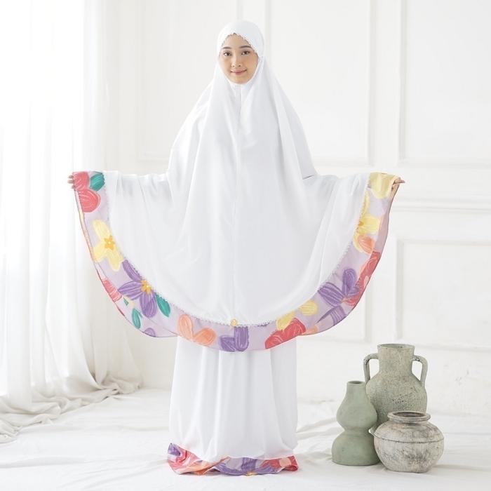 Gambar Mukena Santri Polos - Lubna Series Azure Mix / Mukena Santriwati Gontor / Mukena Pondok Pesantren Gontor Darussalam Atasan Bawahan - Lubna Lilac Bunga dari miqna.oficial undefined Tokopedia