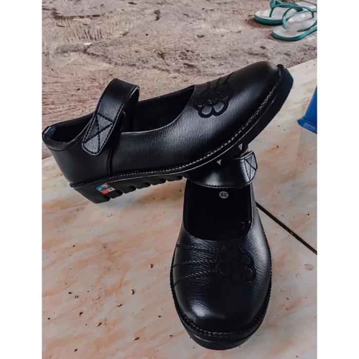 Gambar Sepatu Pantofel Wanita Tanpa Hak dari BERKAH SHOES SIDOARJOO undefined Tokopedia