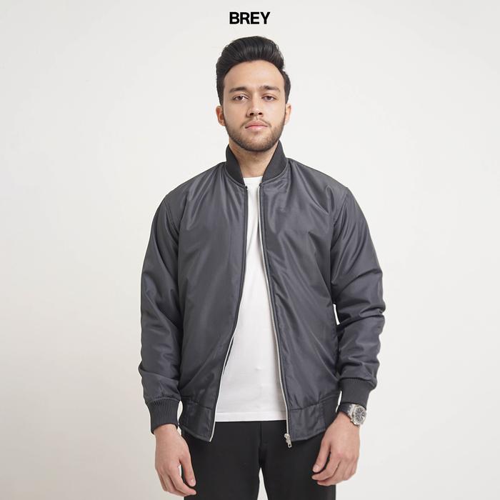 Gambar Jaket Pria Bomber Original Abu Grey Jacket Anti Angin Parasut Windbreaker Keren Basic Simple Premium Cowok Cowo Motor Riding Touring - Jaket Bomber Abu, M dari BREY undefined Tokopedia