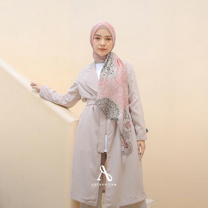 Gambar Authentism - Eternity Series Printed Exclusive Scarf Kerudung Segi Empat Lamina Voal  Square   Jilbab Muslim - ROSEWATER dari Authentism_NEW undefined Tokopedia