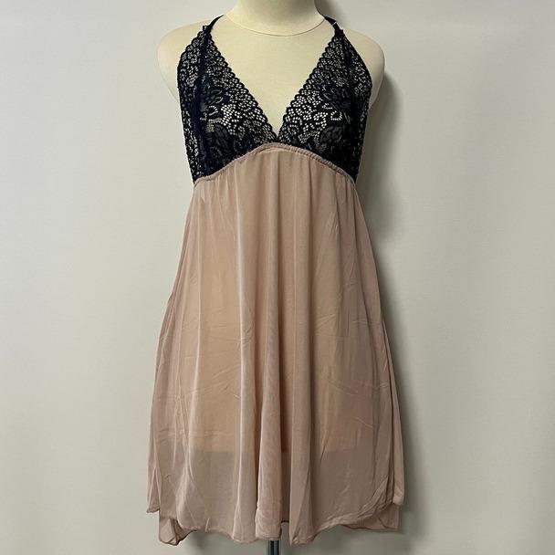 Gambar Diskon hingga 80% LuxlacePiyama Sexy Satin Premium Musim Panas Wanita Import Include Bra sexy kemeja tidur wanita seksi kemejaMilovee Set Piyama -- Sexy Lingerie Setelan Satin Wanita Dewasa | Sleepwear Kemeja Jumbo Celana Pendek Baju Tidur - Glod-Black（40-70kg）014 dari LUX LACE WEAR undefined Tokopedia