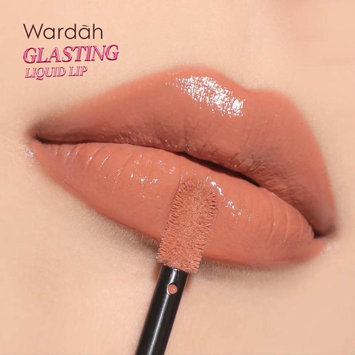 Gambar Wardah Glasting Liquid Lip 15 Warna - Hi-Pigmented Glass Color, Ringan, Tidak Lengket, Transferproof 13 Shade - 01 Caramel Coat dari Be Beautycare undefined Tokopedia