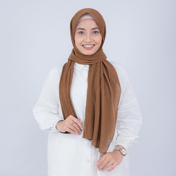Gambar ELITA RATIH 2.0 Pashmina Plisket Ceruti Pashmina Plisket Kerudung Pashmina Hijab Pashmina - Tawny dari Elita Kerudung undefined Tokopedia