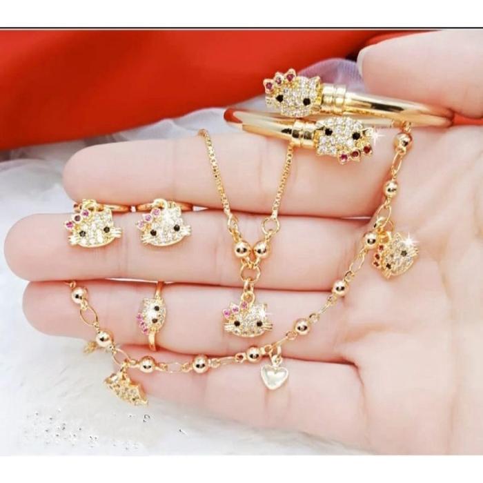 Gambar NEW set perhiasan anak titanium asli (A1) Anti luntur anti karat,1 set perhiasan anak komplit kalung gelang cincin anting dan gelang kaki ( FREE COD ) Cantik Costume Fashion dari SecondShop11 undefined Tokopedia