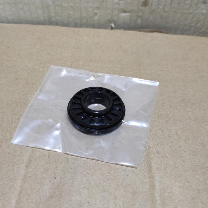 Gambar Bearing Shock Breaker depan Ertiga dan All New Swift dari Suzuki Genuine undefined Tokopedia