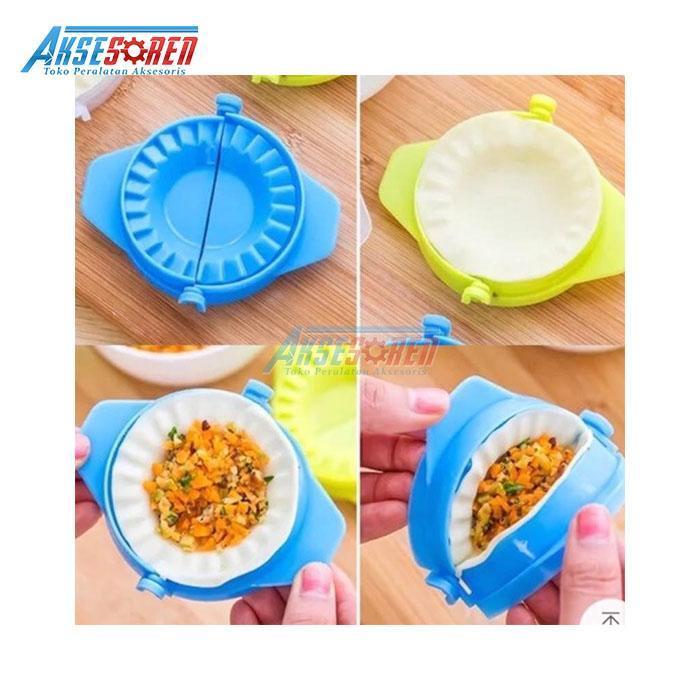 Gambar Cetakan Kue Pastel [Random/1 Pcs] / Alat Cetak Membuat Gorengan Pastel - Random dari Aksesoren undefined Tokopedia