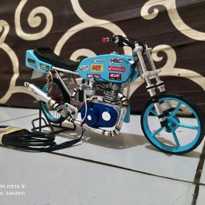 Gambar miniatur motor drag GL bisa di gas - -, - dari Rahel Handmade_NEW undefined Tokopedia