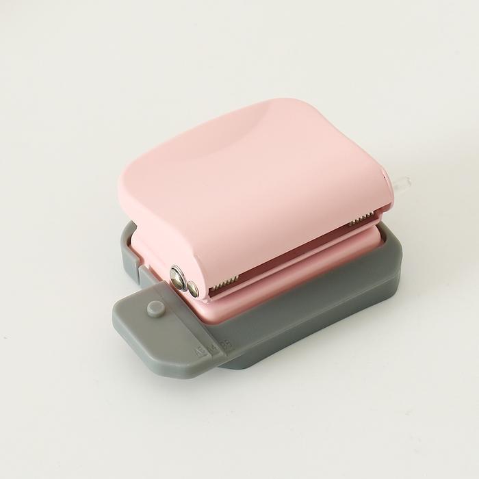 Gambar KS MALL Mini Pembolong Kertas A4 A5 B5 6 Lubang Logam & ABS Pelubang Kertas Kecil Paper Punch Alat Kantor Stationery Binder 90x60x65mm - Pink 1pc dari Magic Photo Indonesia undefined Tokopedia