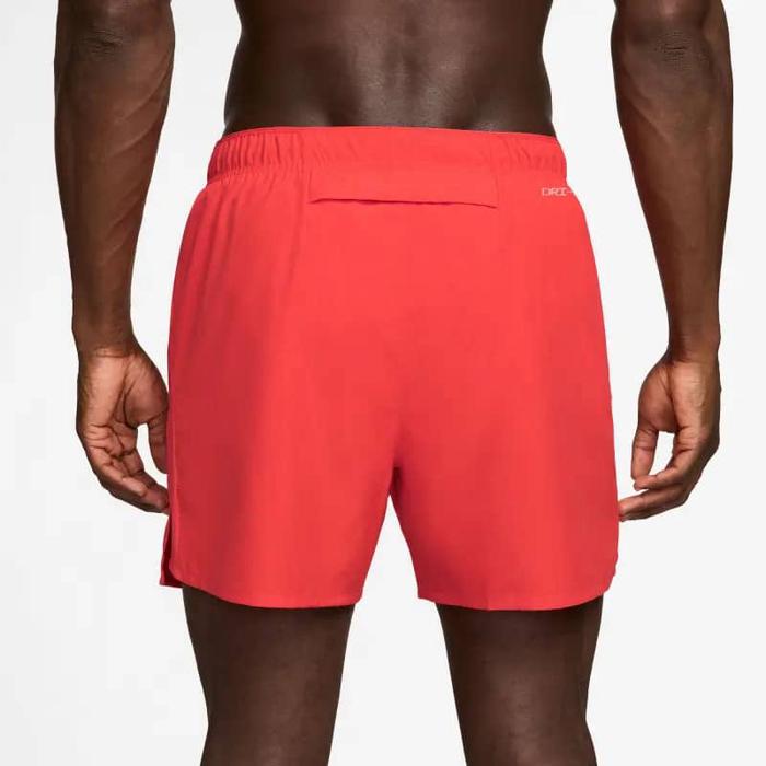 Gambar Celana Lari Pria Nike Dri-FIT Challenger 5" Brief-Lined Versatile Shorts Light Crimson - DV9364-696 - 2XL dari Rud Runner undefined Tokopedia