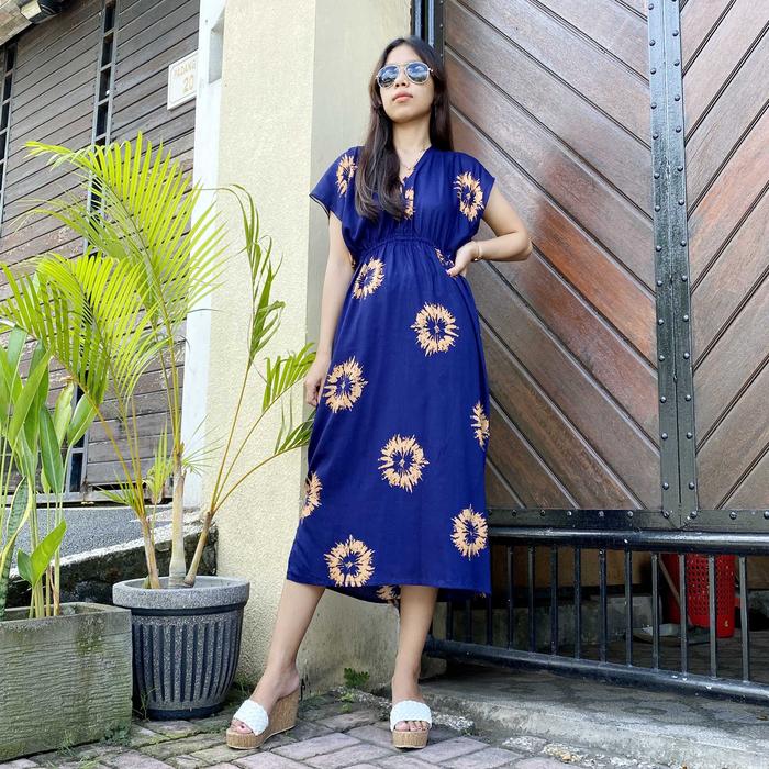 Gambar Dress Daster Manohara Bali Daisy - Shunsine Navy dari Kalfanishop undefined Tokopedia