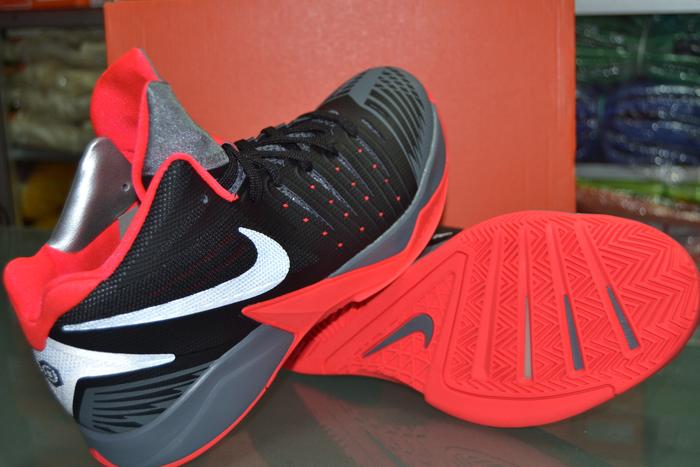 nike zoom i get buckets