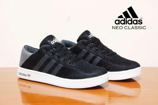 adidas neo classic