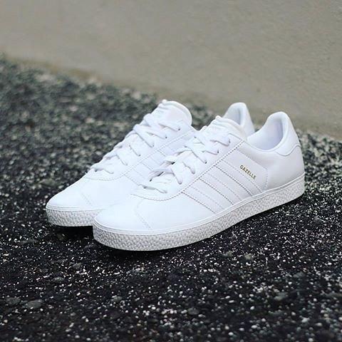 adidas trainers white leather