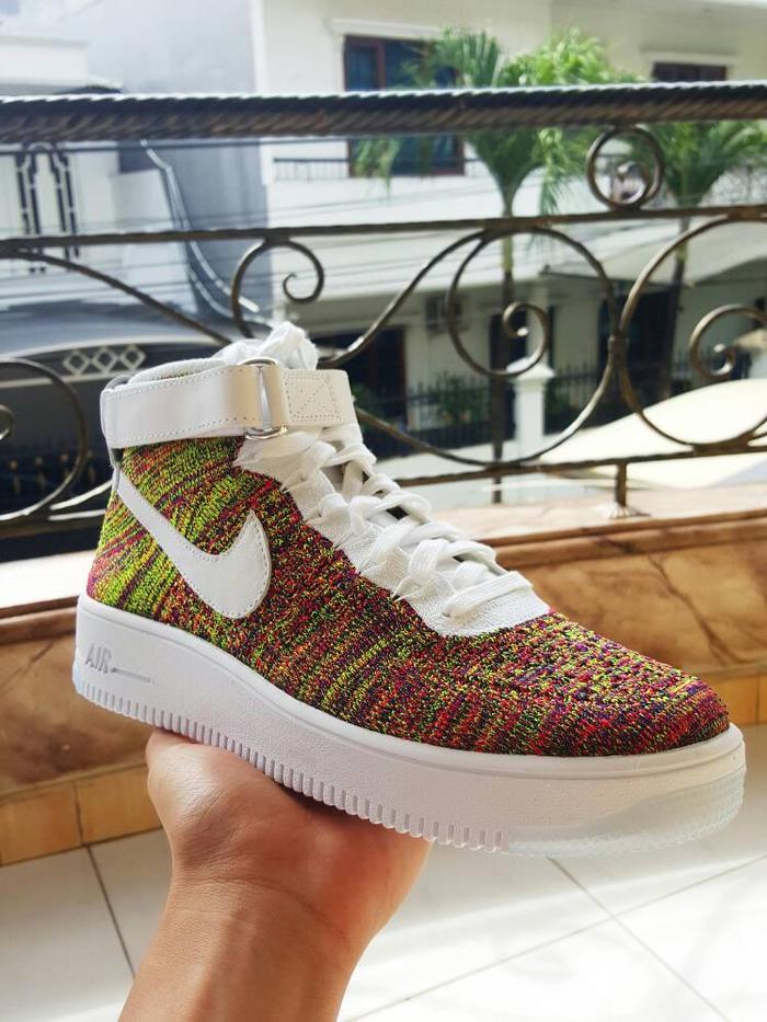 Jual NIKE AIR FORCE FLYKNIT CRIMSON COLOUR Jakarta Utara - Main Image