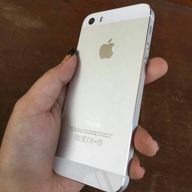 Jual Iphone 5s 64gb Silver Second Seken Jakarta Timur Jely Store Tokopedia