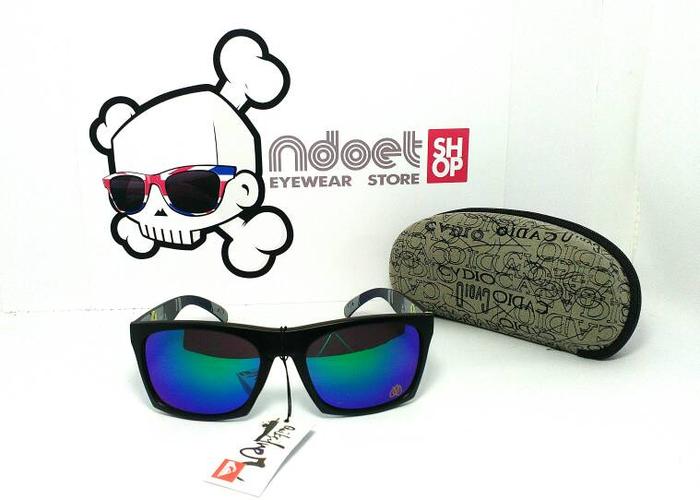 Gambar Kacamata QuickSilver dari Dido Custom undefined Tokopedia