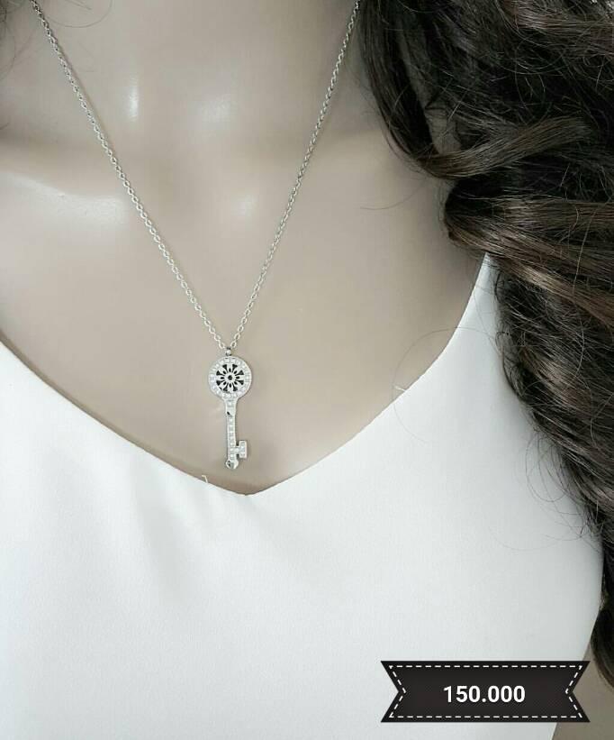 Gambar Kalung - key necklace dari Klop Shop undefined Tokopedia