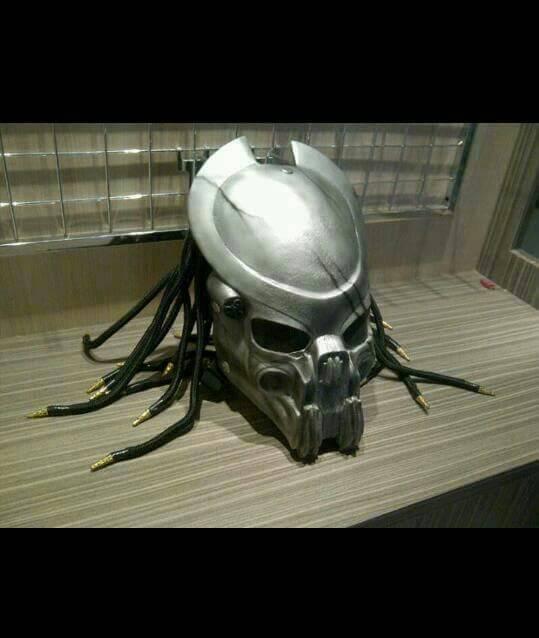 Gambar Topeng Predator Celtic dari GarnadoProps undefined Tokopedia