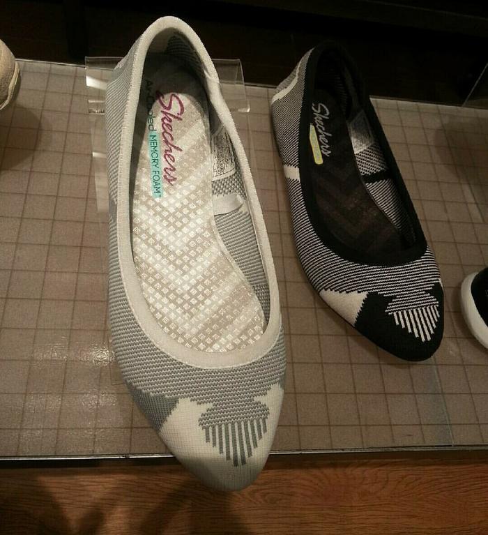 skecher flat shoes