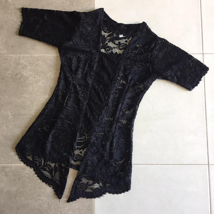 Gambar kebaya bali / kebaya / kebaya modern hitam dari beby kebaya balii undefined Tokopedia