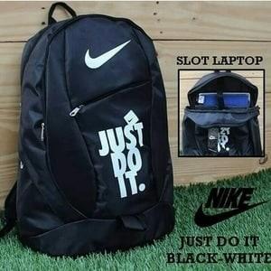 Nike Brasilia Just Do It Mini Backpack van rugtassen